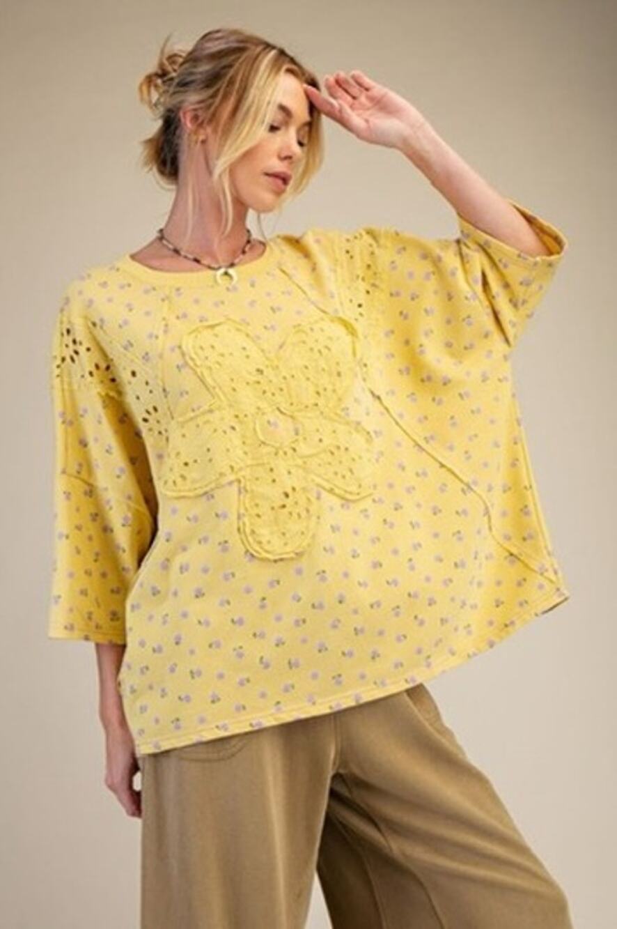 Easel Yellow Daisy Patch Oversized Soft Washed Terry Half Sleeve Shirt NWT